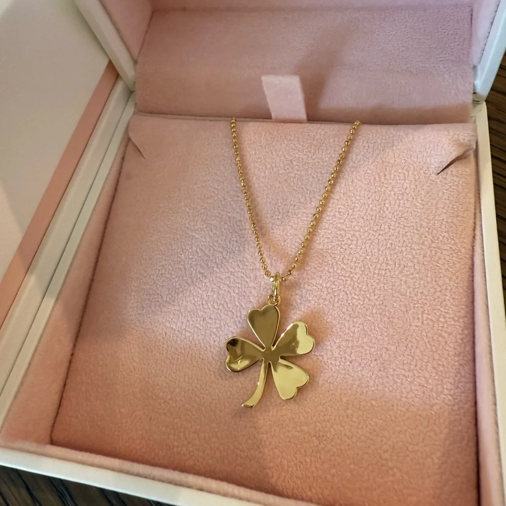 Jennifer Meyer 18k Yellow Gold Large Clover Necklace - Picture 2 of 6
